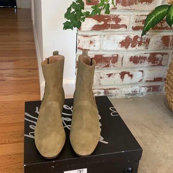 🛵 NWT Banana Republic Women 💯 real suede boots 👢size 8.5 - Picture 15 of 15